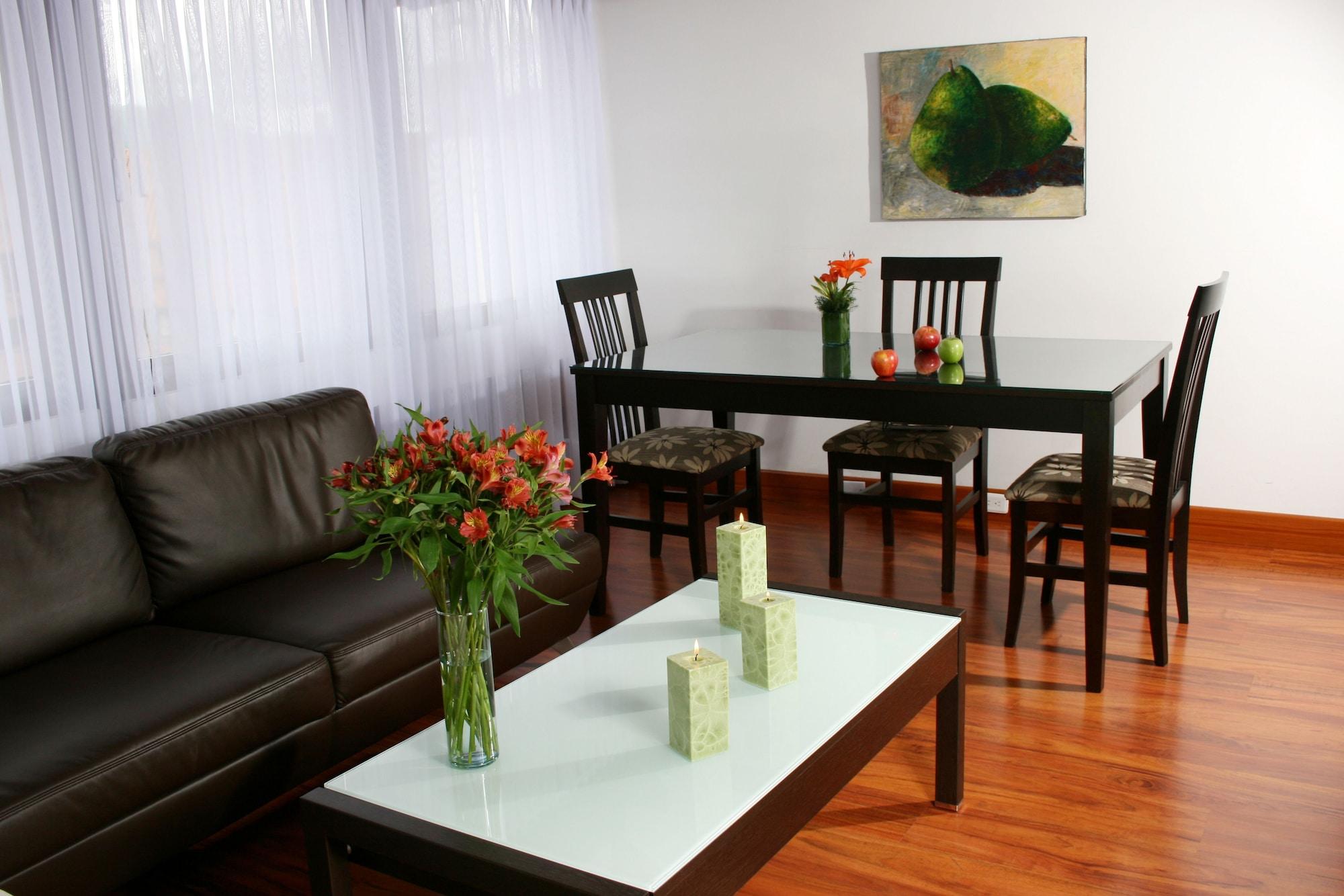 Cora 127 Plenitud Aparthotel โบโกตา ภายนอก รูปภาพ