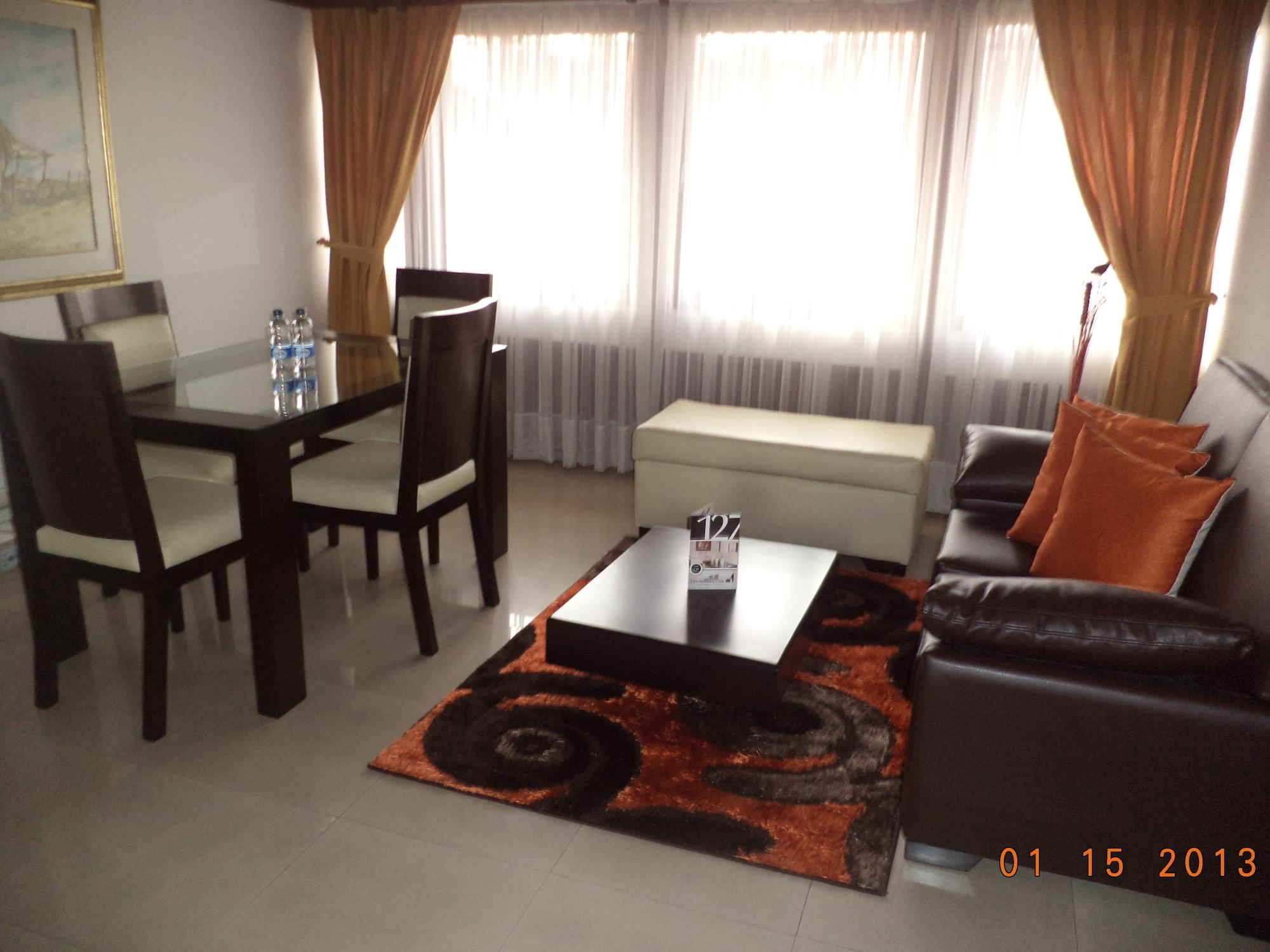 Cora 127 Plenitud Aparthotel โบโกตา ภายนอก รูปภาพ