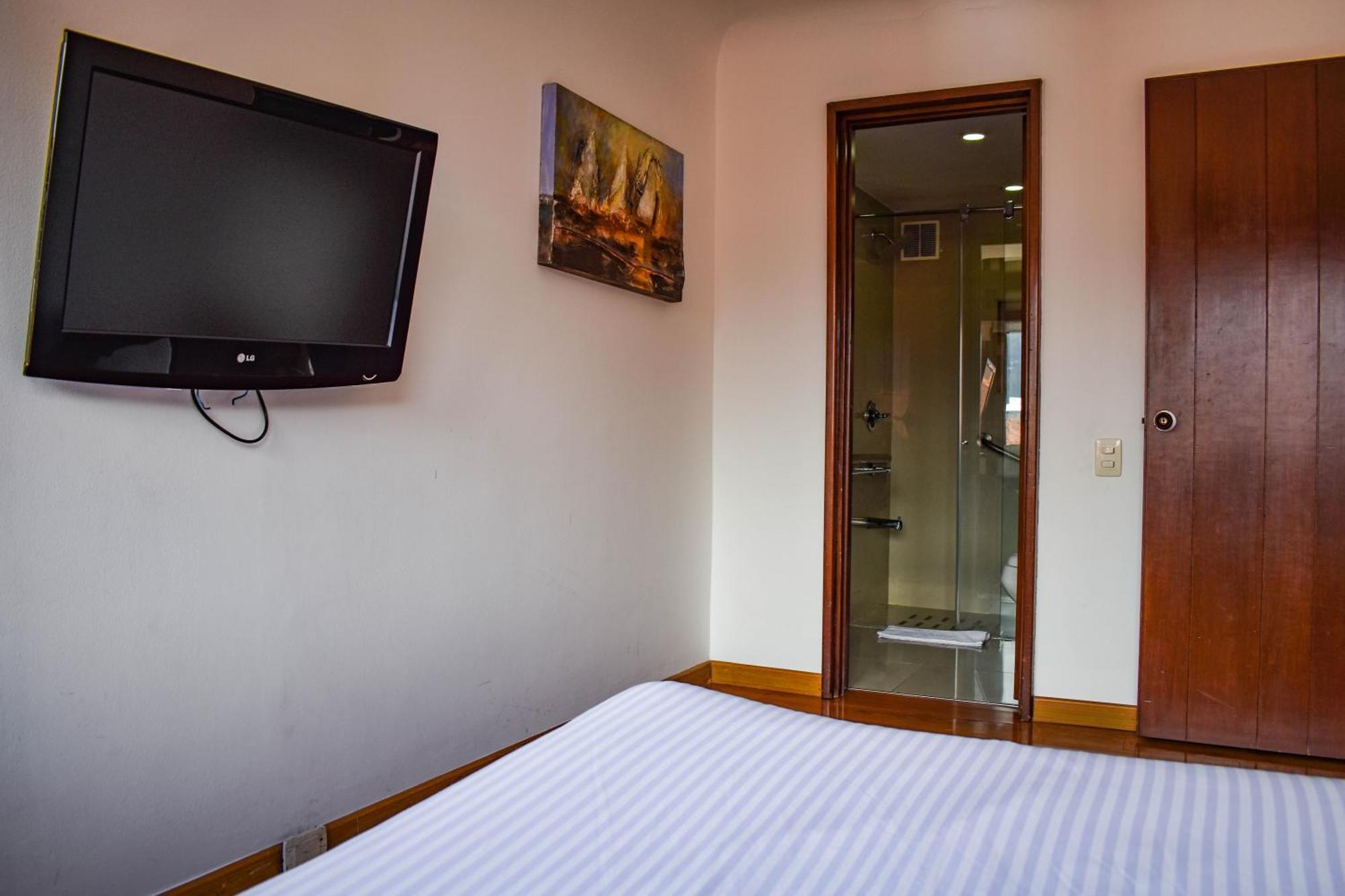 Cora 127 Plenitud Aparthotel โบโกตา ภายนอก รูปภาพ
